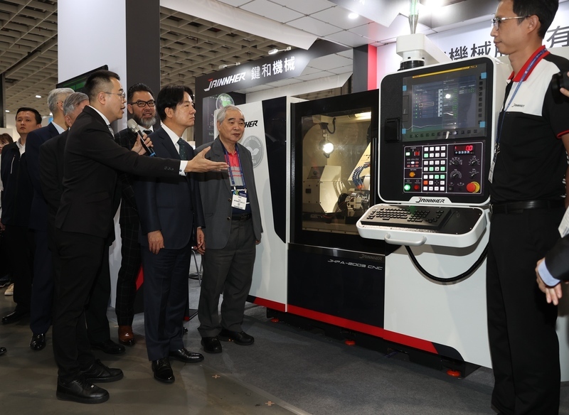 參觀台灣國際工具機展 賴清德點出產業發展四大利基