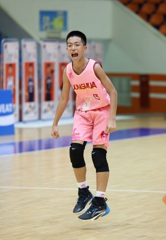 國小籃賽張宥嘉捨舞蹈追夢 偶像是獨行俠唐西奇