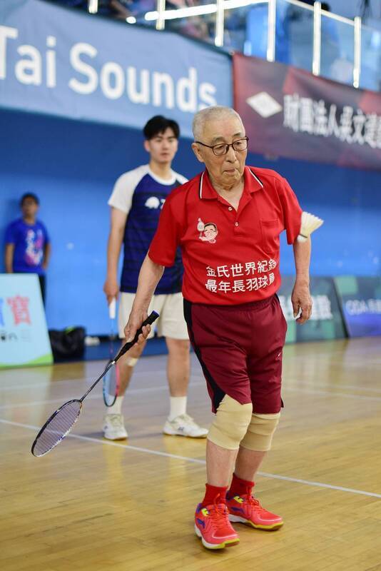 清晨盃羽球賽圓滿落幕 102歲林友茂40連冠