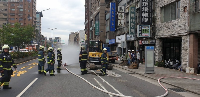 北捷龍山寺站附近瓦斯外洩 誤挖損管線已止漏