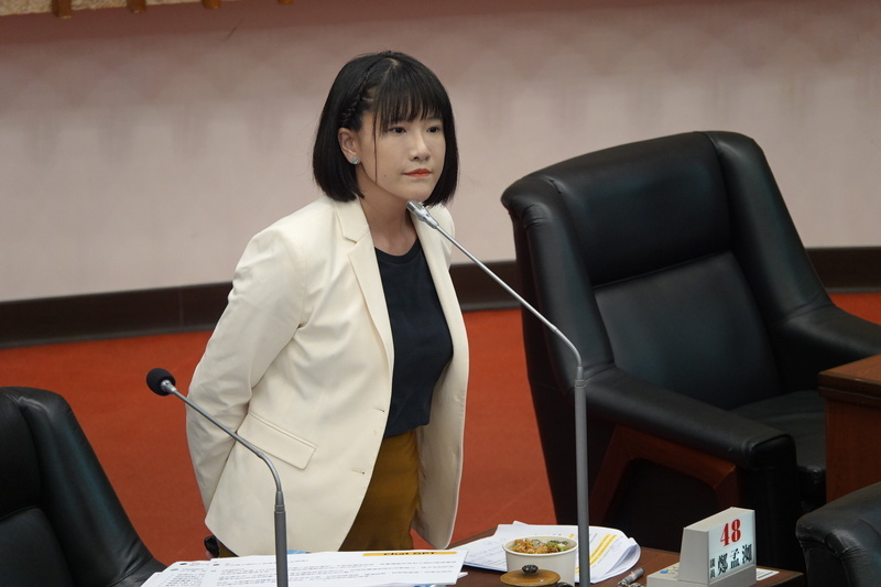 高市國小用中國AI機器人 教育局︰會訂規範並提醒