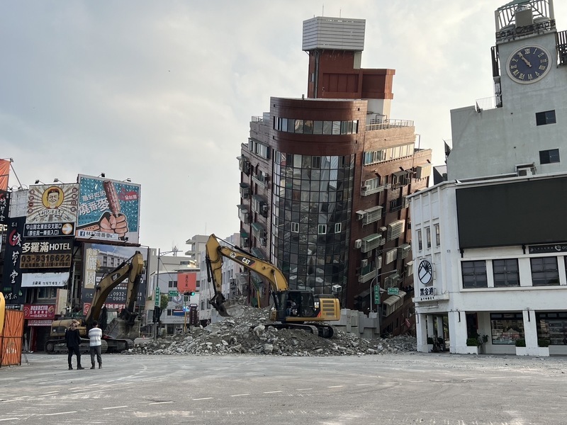 天王星大樓涉人命 暫不拆除等檢方搜證