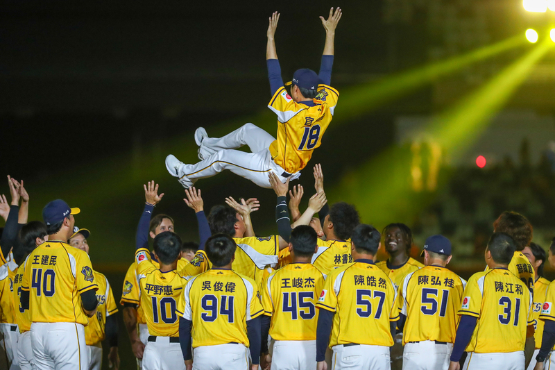 從非科班到大巨蛋引退 官大元叮嚀學弟愛惜羽毛