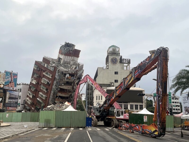花蓮地震 天王星大樓更加傾斜拆除暫緩