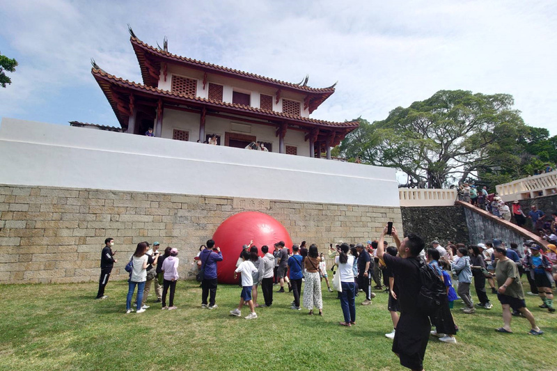 台南掀紅球熱潮 市府統計吸客逾10萬人次