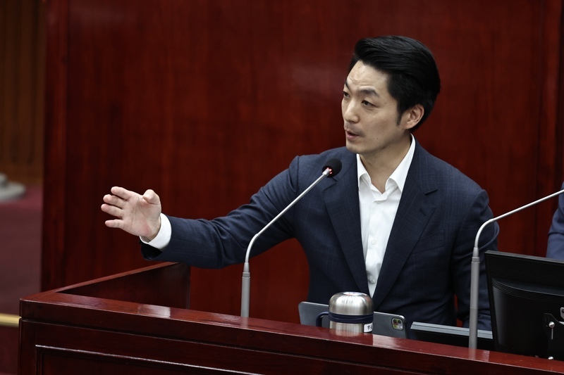 柯文哲北士科標案惹議 蔣萬安：有不法就送辦