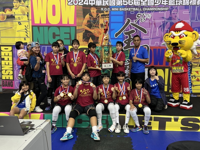 棒球隊出身卻當籃球教練 杜志強率台東賓小女籃摘冠