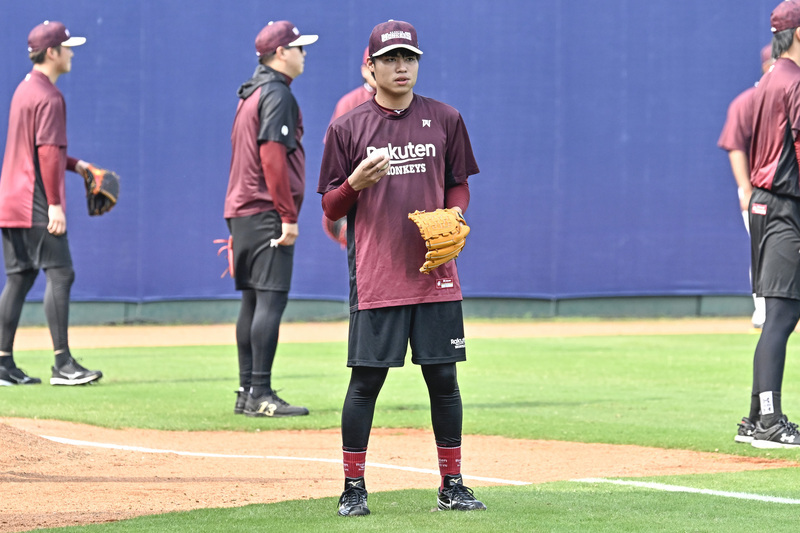 投手賴胤豪是「寫大紀錄的人」 林泓育點出特質