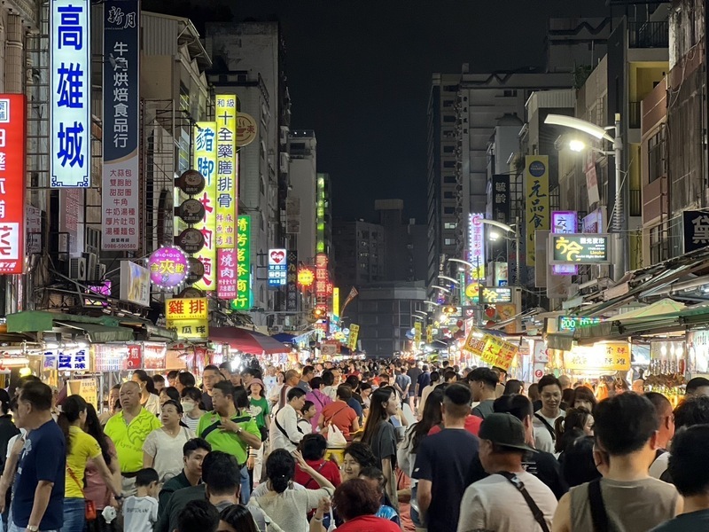 GOLDEN WAVE高雄吸引大批歌迷 留宿比例高逾70%