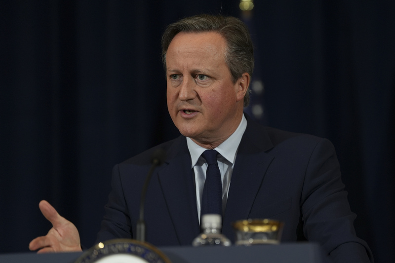 英外相卡麥隆:香港基本法23條立法恐違國際人權法