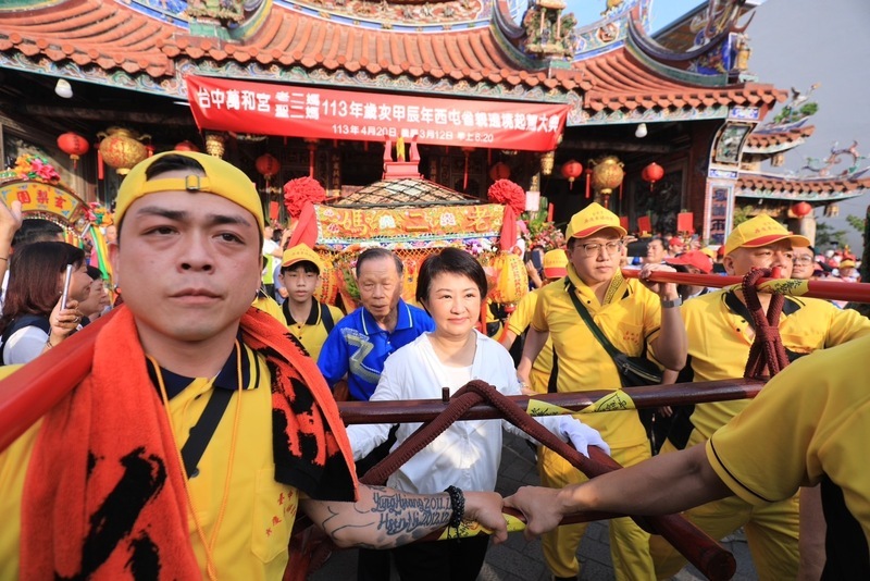 3年1次 台中萬和宮老二媽西屯省親遶境起駕