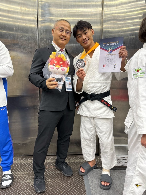 楊勇緯柔道亞錦賽奪銀 教練劉文等認為可惜