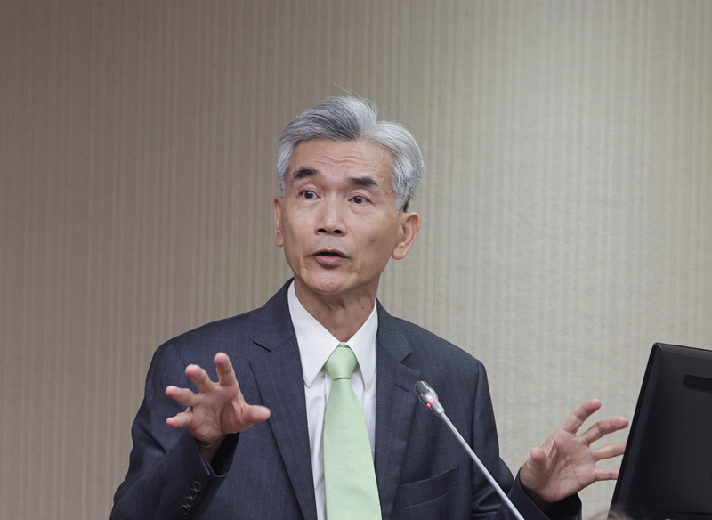 薛富盛：已與彭啟明通電話 相信施政能無縫接軌