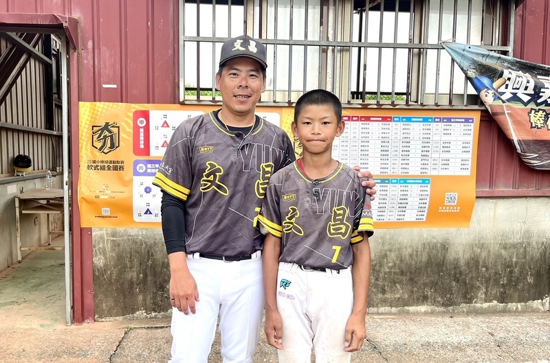 前職棒好手張耿豪當教練 雲林文昌闖國小軟聯16強