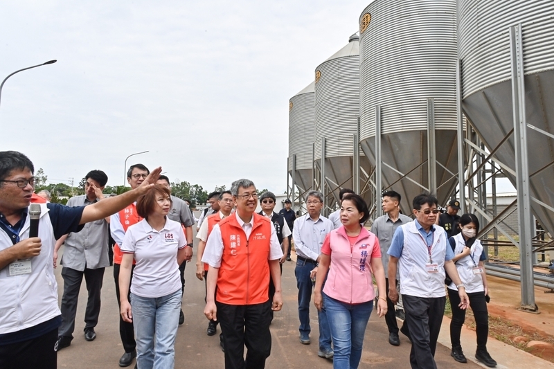 視察台糖畜殖場 陳建仁讚現代化綠能循環豬場