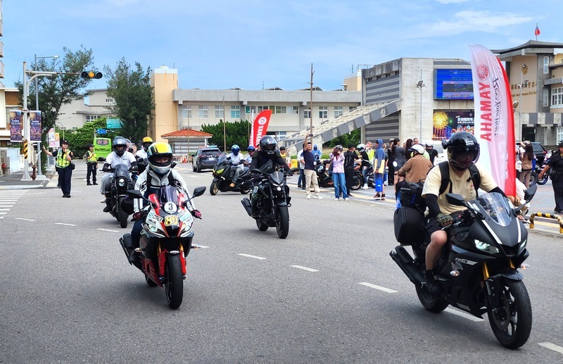 重機業者推旅遊地圖 澎湖跨海環島騎行賞海天美景
