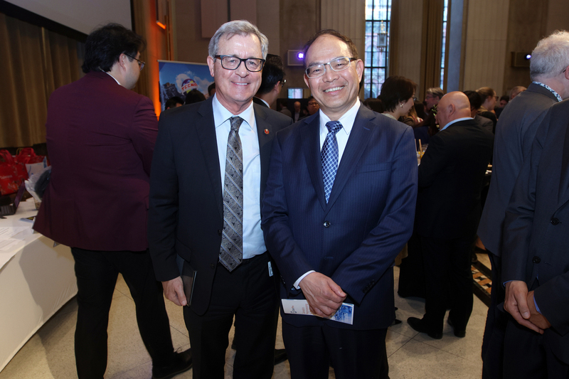 加拿大參議員麥唐納 提加台關係架構法二讀動議