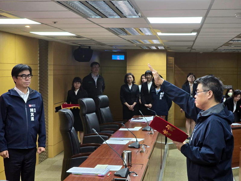 李懷仁就職副市長 陳其邁期許共同促成高雄進步