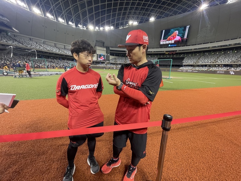 龍隊10戰僅2勝 高須洋介勉球員設定目標努力變好