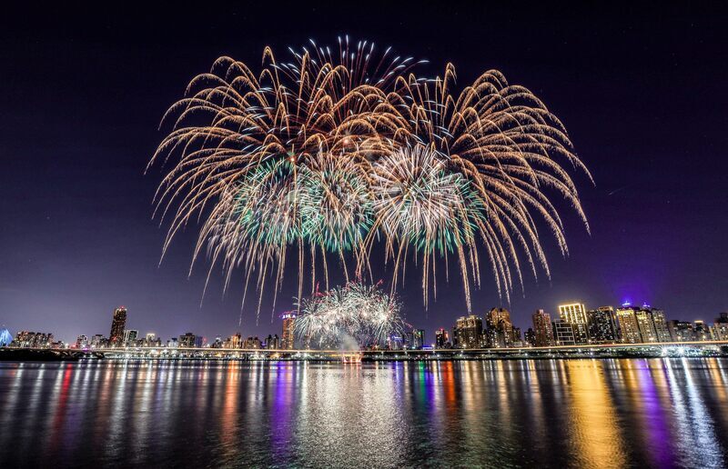 北市大稻埕夏日節7/17登場 4場煙火秀點亮淡水河畔