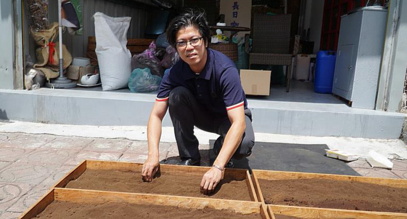 咖啡渣製作蚊香木炭 張智閔發揮永續農業創意