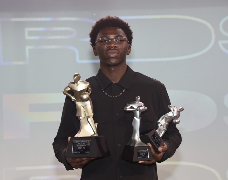 阿巴西連莊T1年度MVP 下一步轉戰日職籃