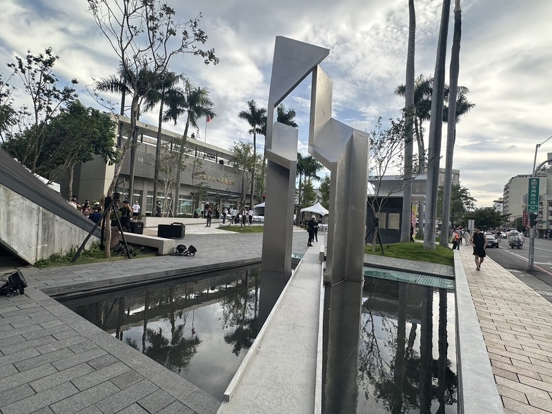 文資園區地景「光的河流」 再現綠川串連城市人文