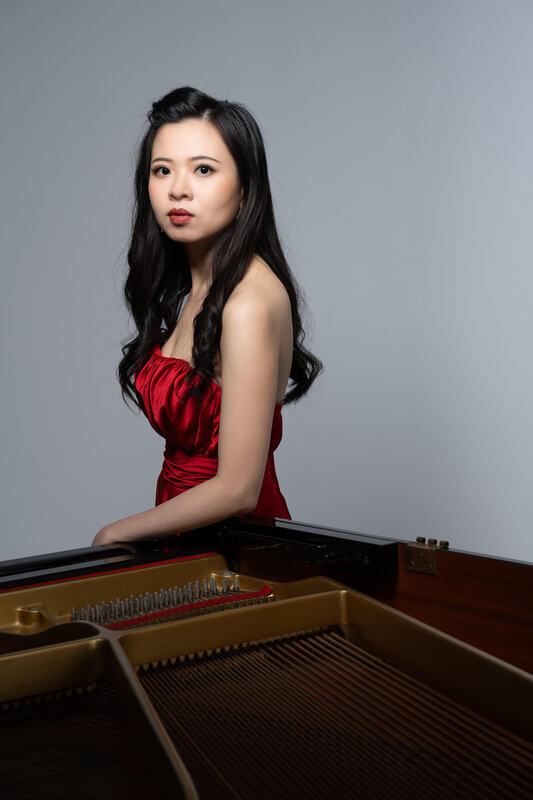 黃詩婷獨奏會 首演鋼琴版歌劇「黑桃皇后」