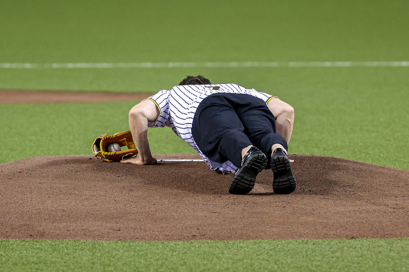 糸井嘉男開球先伏地挺身 難忘2013經典賽台日戰