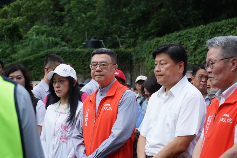 台鐵列車西線撞土石流 卓榮泰致歉：努力得不夠快