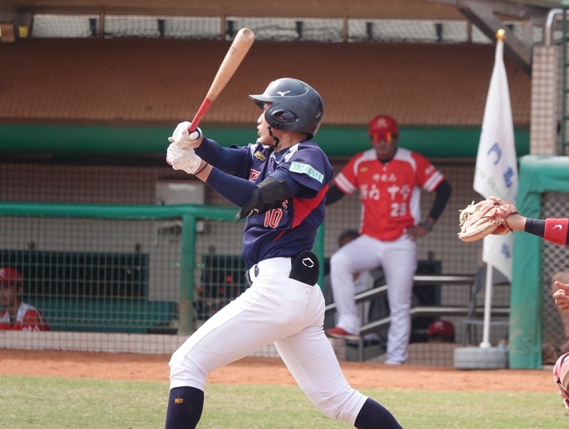 許庭綸、張趙紘具單季10轟潛力 拚高中生最佳順位