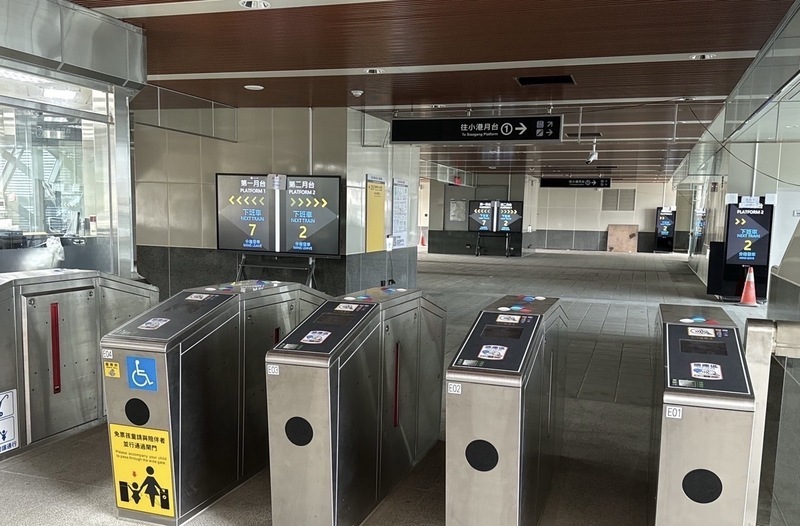 高捷岡山車站30日啟航 試營運刷卡免費搭