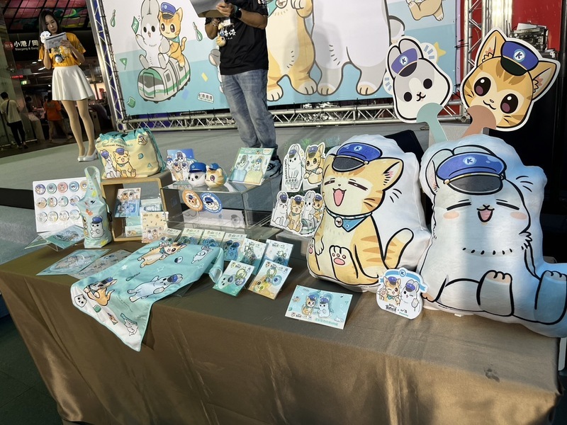 高捷超萌聯名列車首航 蜜柑站長合體ㄇㄚˊ幾兔