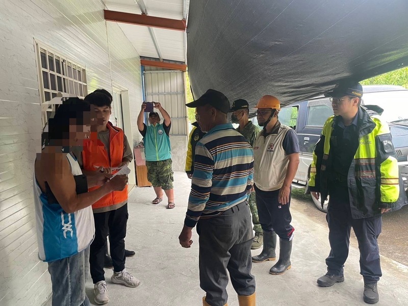 屏東山區總雨量估1300毫米 3縣道封路、撤離民眾