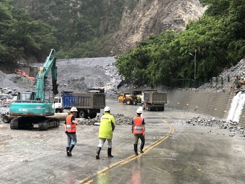 蘇花公路多處邊坡災情 和仁至崇德段7/30下午搶通