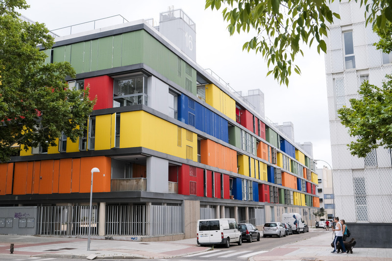 西班牙推動新住房法 馬德里社宅建築物美又價廉