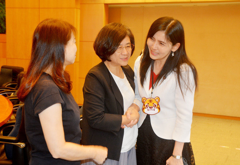 張愛晶辭新北新聞局長 侯友宜：敬業如職場阿信