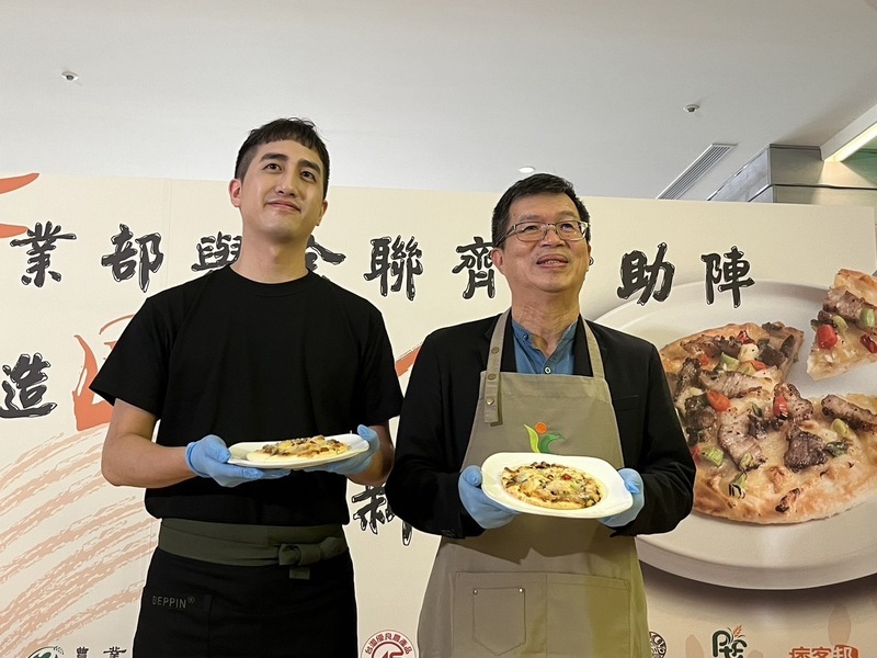 提振食米量再出招 60%米穀粉台味披薩上市