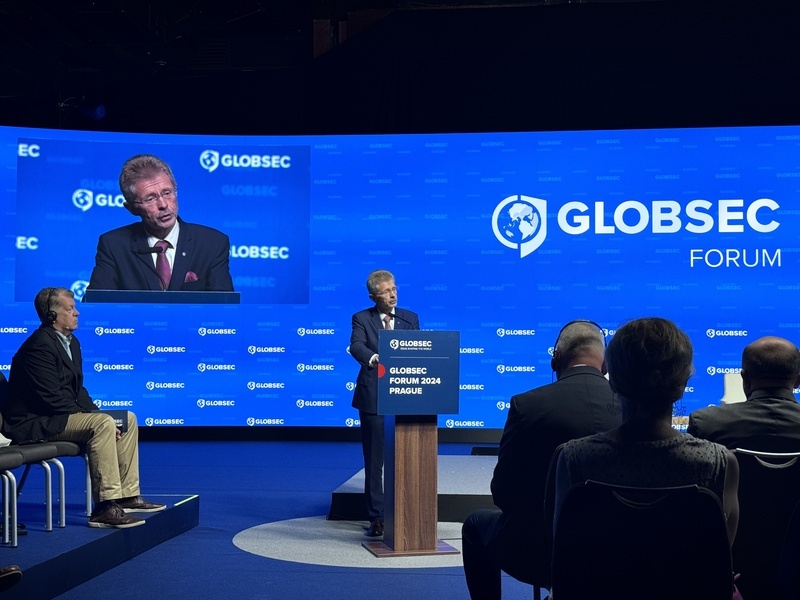 捷克參議長維特齊：歐洲需慎對非民主國依賴