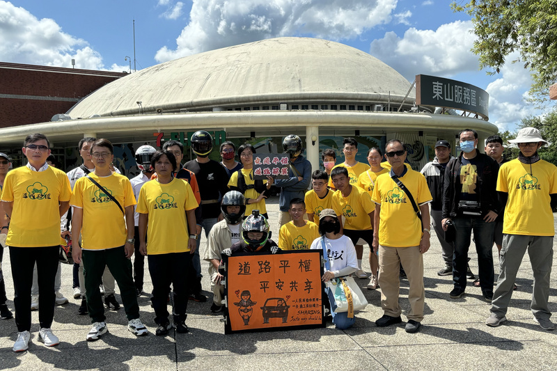 重機集結7服務區爭路權 盼開放上國道