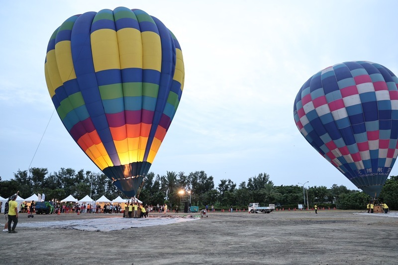 台南濱海韶光季登場 引進熱氣球繫留體驗