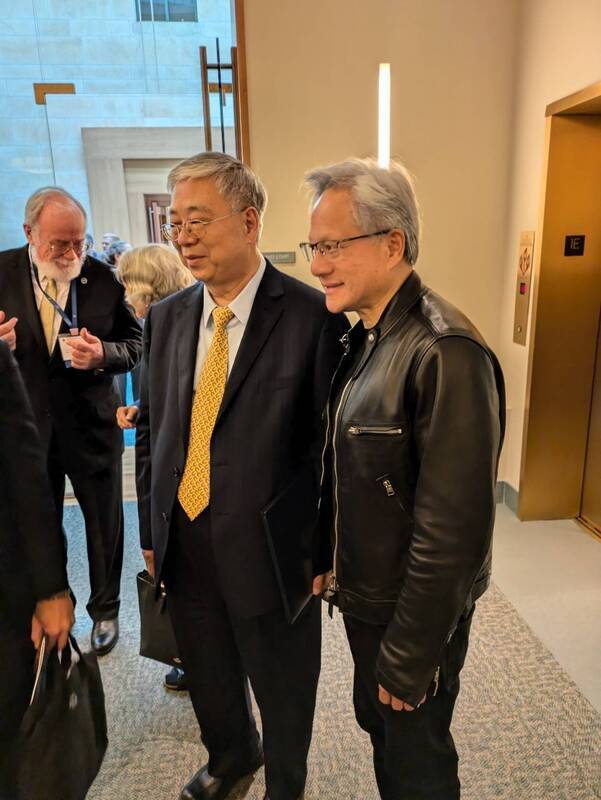 中科院顧問蘇玉本獲頒NAE院士 黃仁勳同獲殊榮