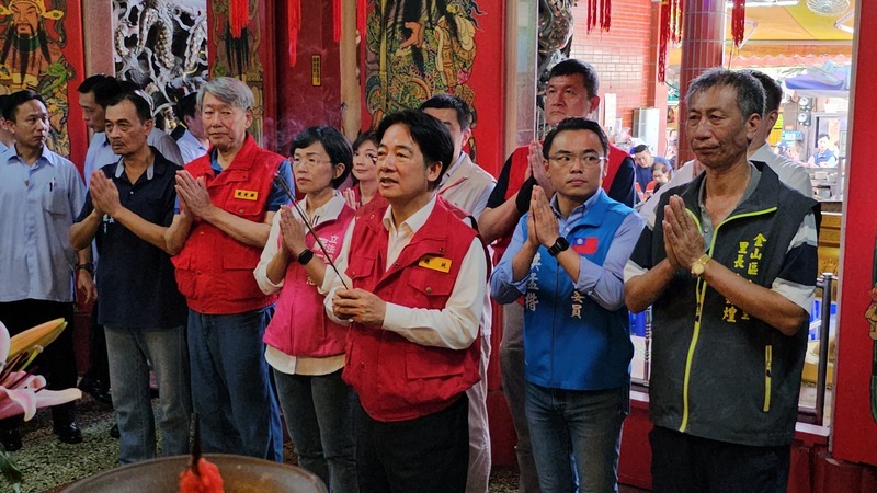 賴總統金山萬里勘災 電器購買及貸款最高補助50萬