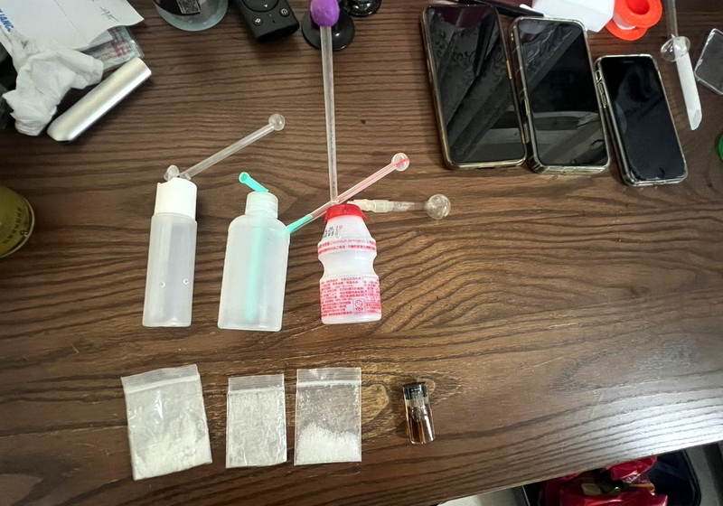 新北淡水警查機車竊嫌未果 附帶逮獲毒品通緝犯