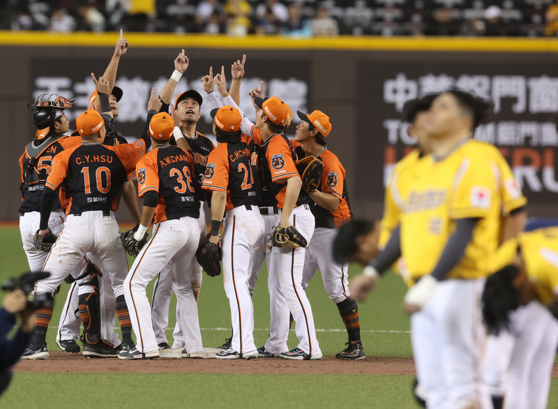 總冠軍賽後段棒次串聯搶分成關鍵 餅總憂投野傷兵多