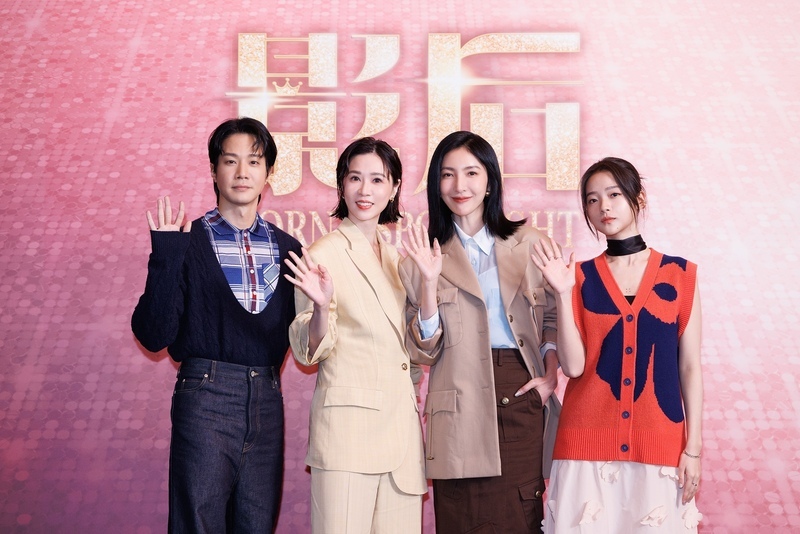 楊謹華奪獎後秒進組讀本 和劉冠廷親密戲裝鎮定