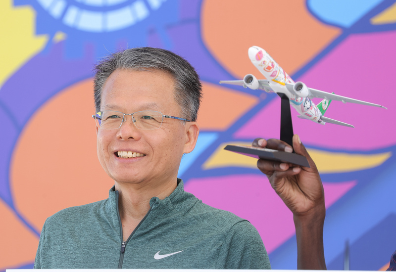 長榮航前3季拚賺贏去年 孫嘉明：明年客貨運續強