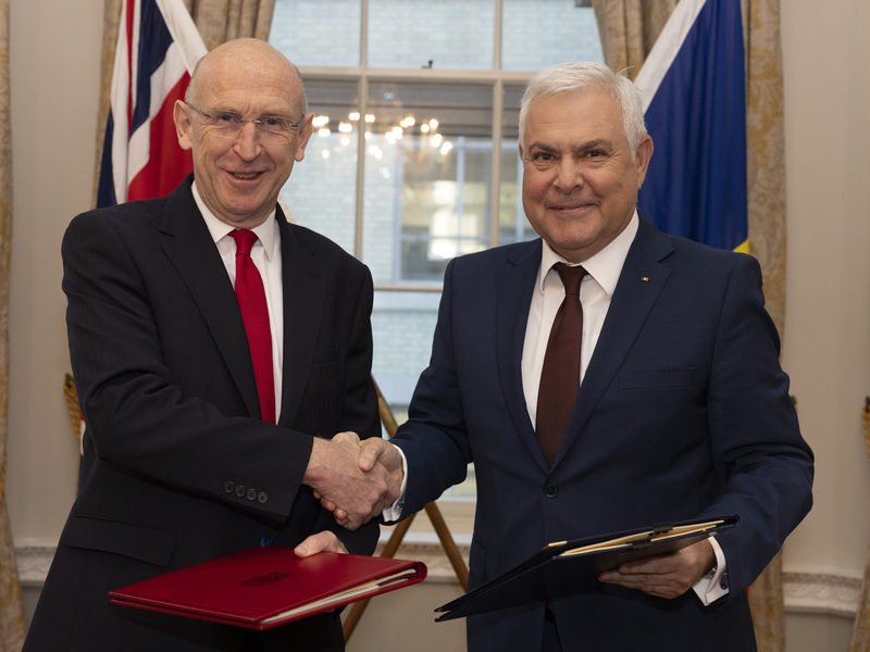 英國羅馬尼亞簽署防衛協定 強化北約集體安全