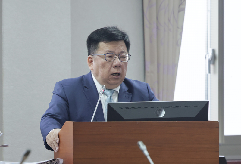 監委調查陳啟昱落跑惹議 李俊俋：查防逃機制