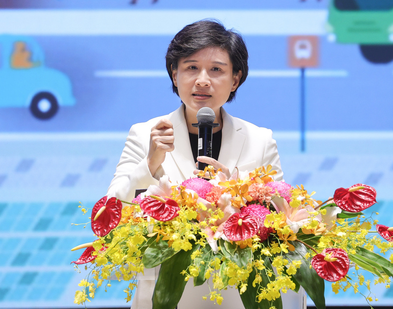 鄭麗君：因應極端氣候危機 展開全方面氣候治理